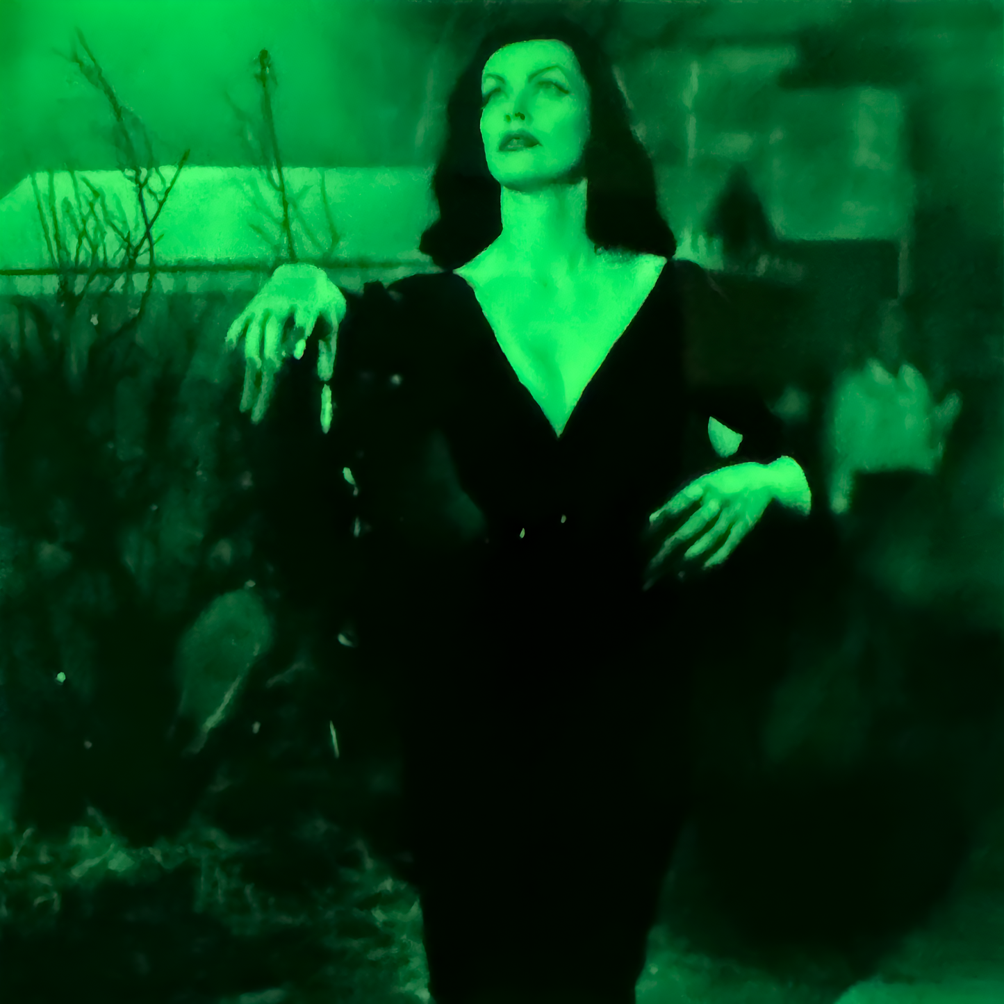 Vampira - Glow In The Dark Sticker